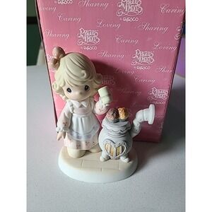 Precious Moments WARM HANDS WARM HEART WARM WISHES Chapel Exclusive SIGNED Sam B